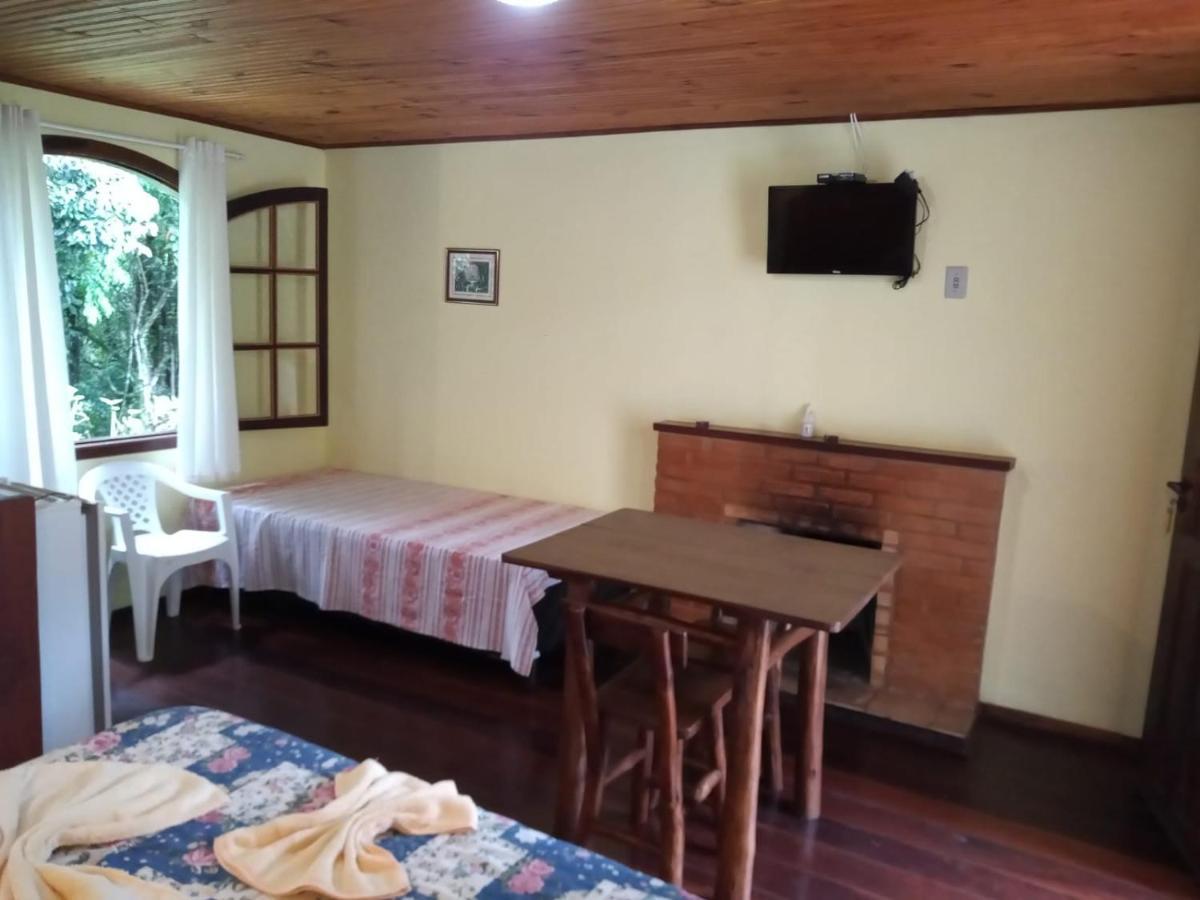 Pousada Sitio Dos Pinhais Visconde De Maua Room photo