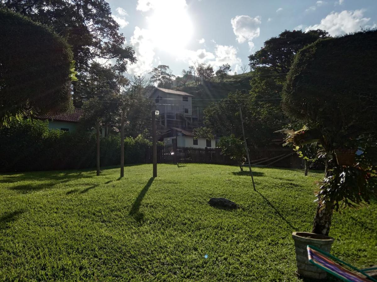 Pousada Sitio Dos Pinhais Visconde De Maua Exterior photo